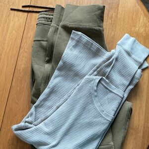 Men’s American Eagle large fitted jogging pants with H&M waffle shirt